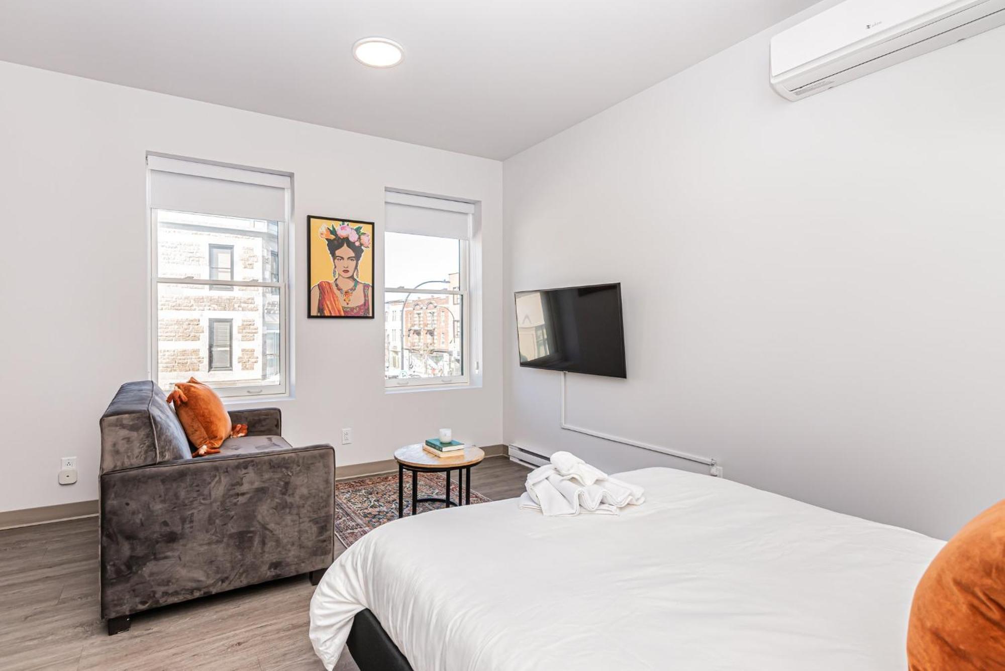 Wonderful New Studio Close To Mount Royal By Den Stays มอนทรีอัล ห้อง รูปภาพ