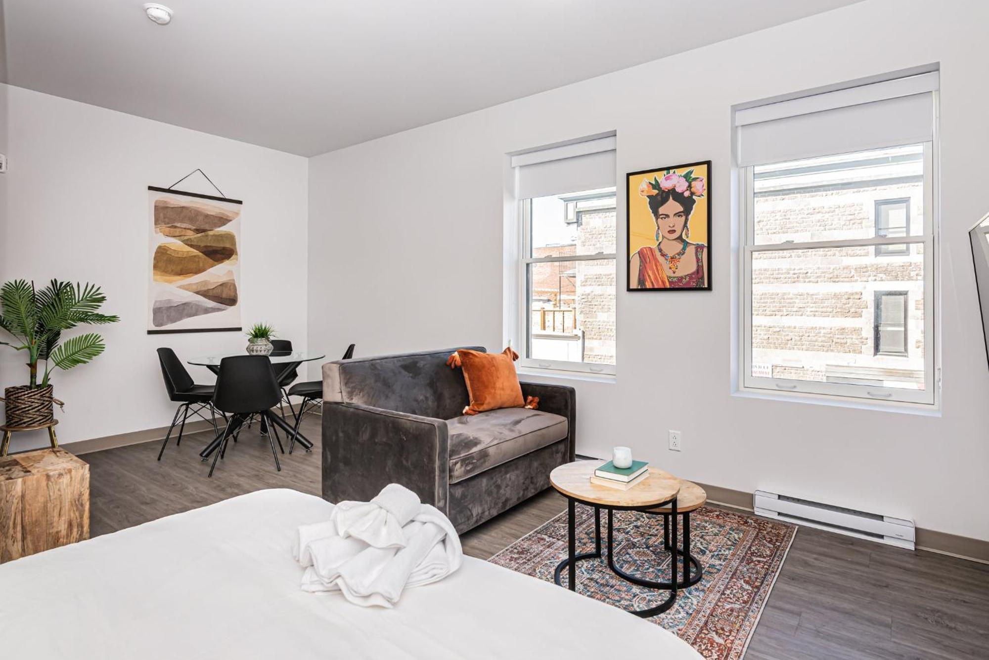 Wonderful New Studio Close To Mount Royal By Den Stays มอนทรีอัล ห้อง รูปภาพ