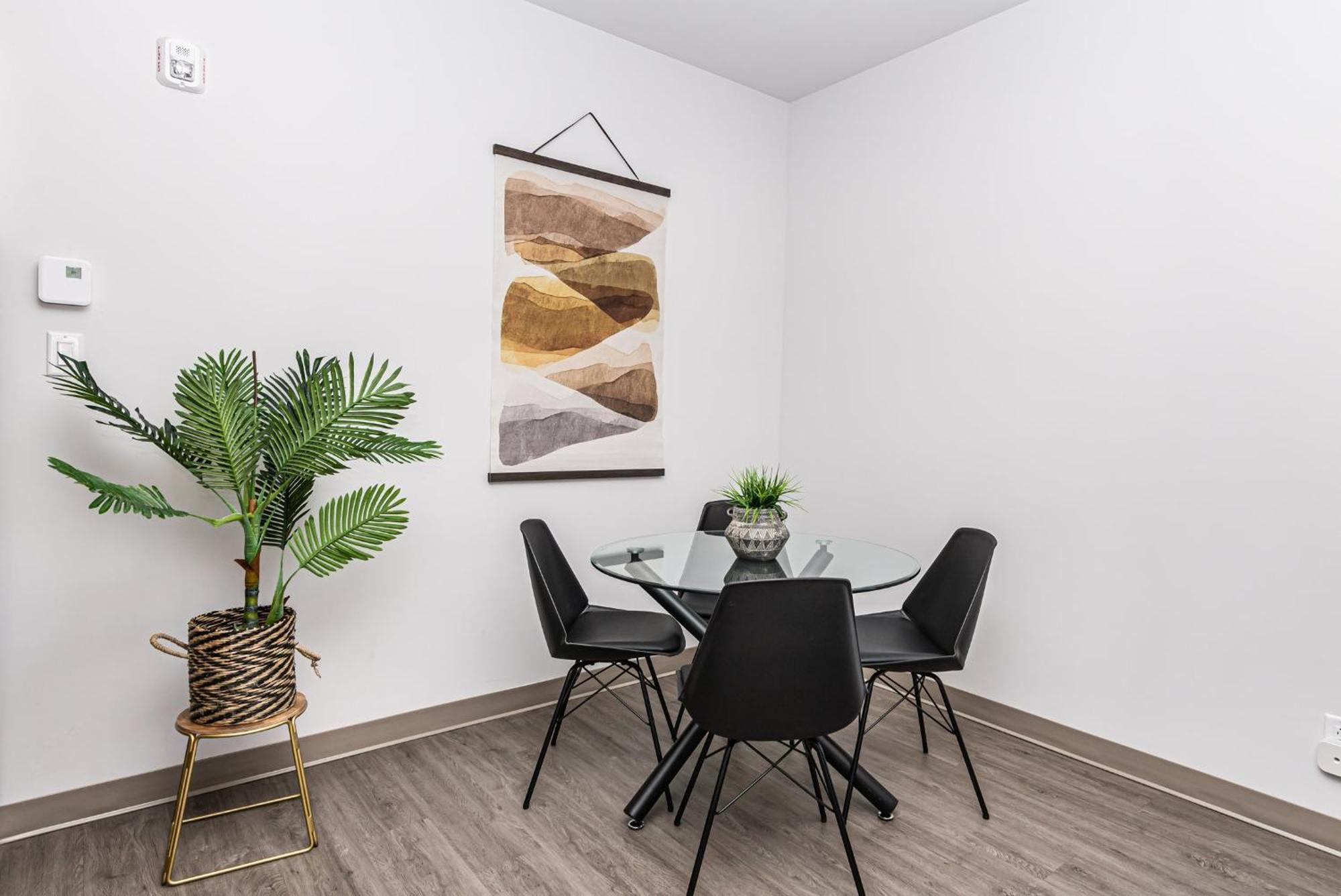Wonderful New Studio Close To Mount Royal By Den Stays มอนทรีอัล ห้อง รูปภาพ
